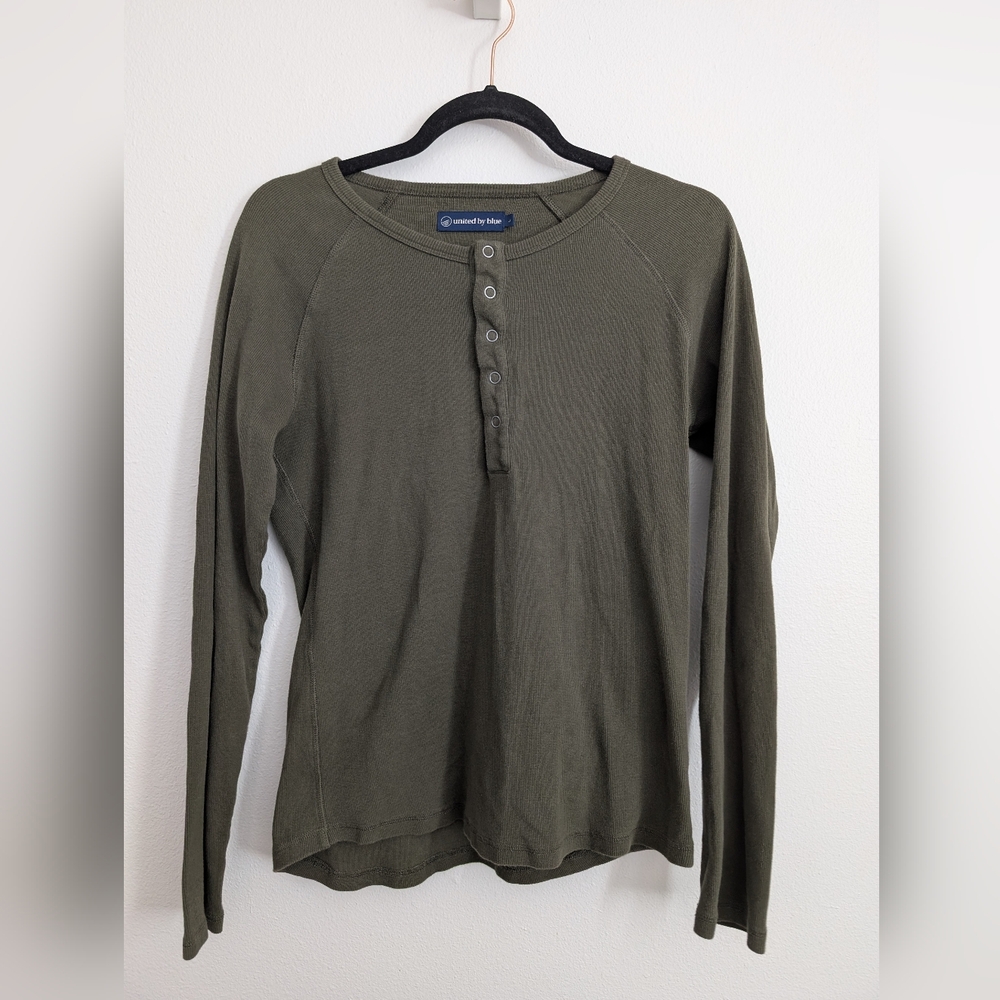 Ribbed Henley Shirt